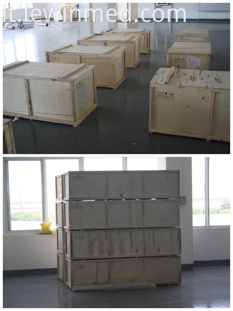 Plywood cases transport